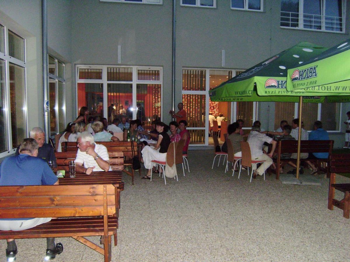 Sport Hotel Ticha Orlice Ústí nad Orlicí المظهر الخارجي الصورة